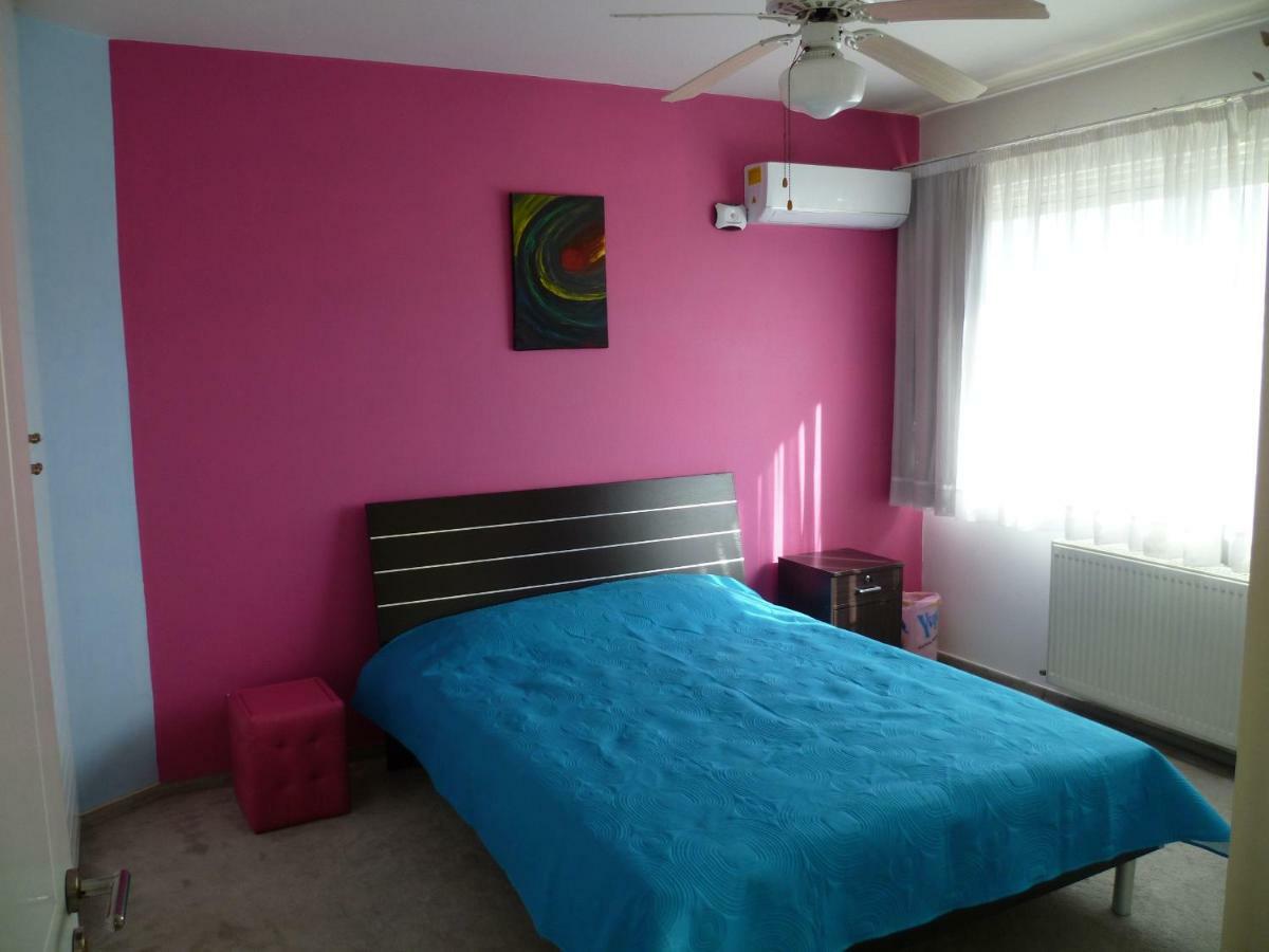 Double Room With Ensuite Bathroom At Datacom Building Nicosia Exterior foto