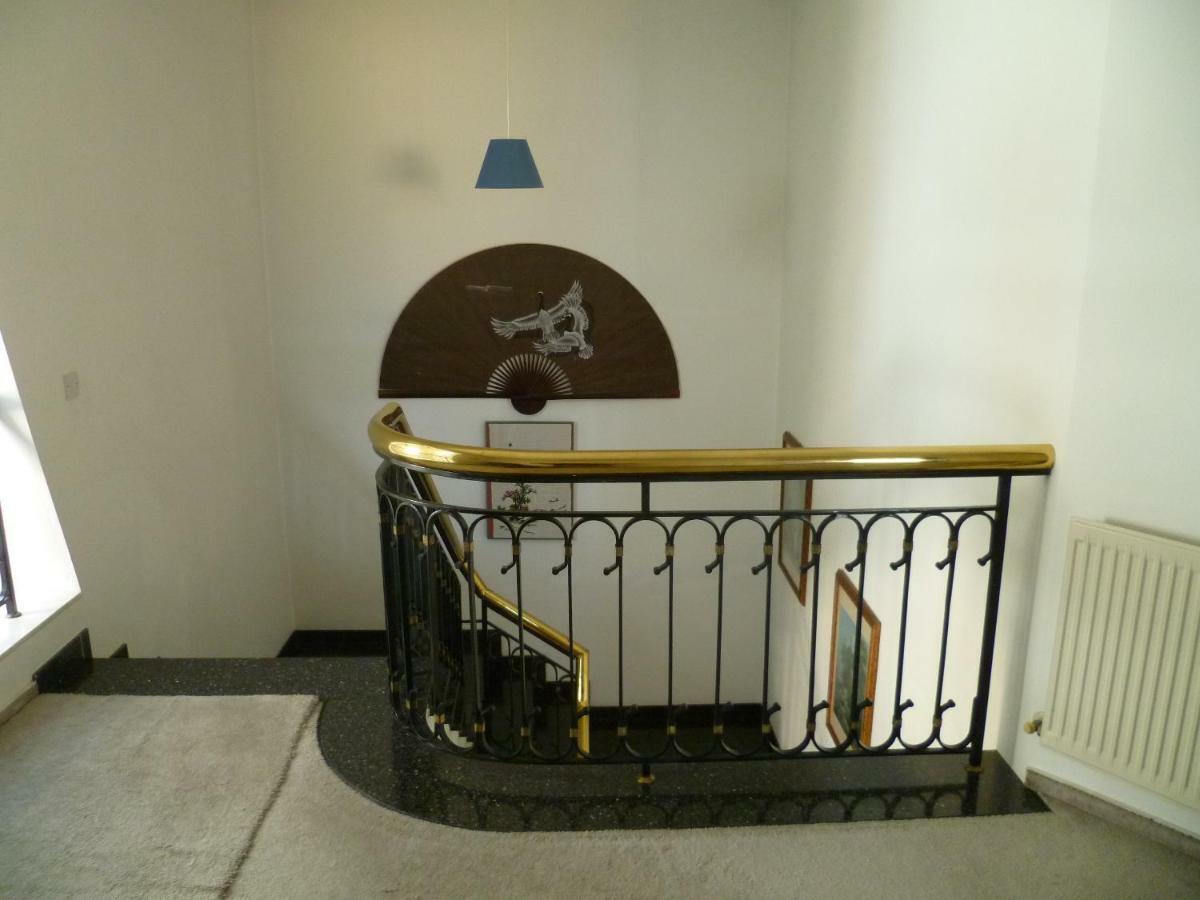 Double Room With Ensuite Bathroom At Datacom Building Nicosia Exterior foto